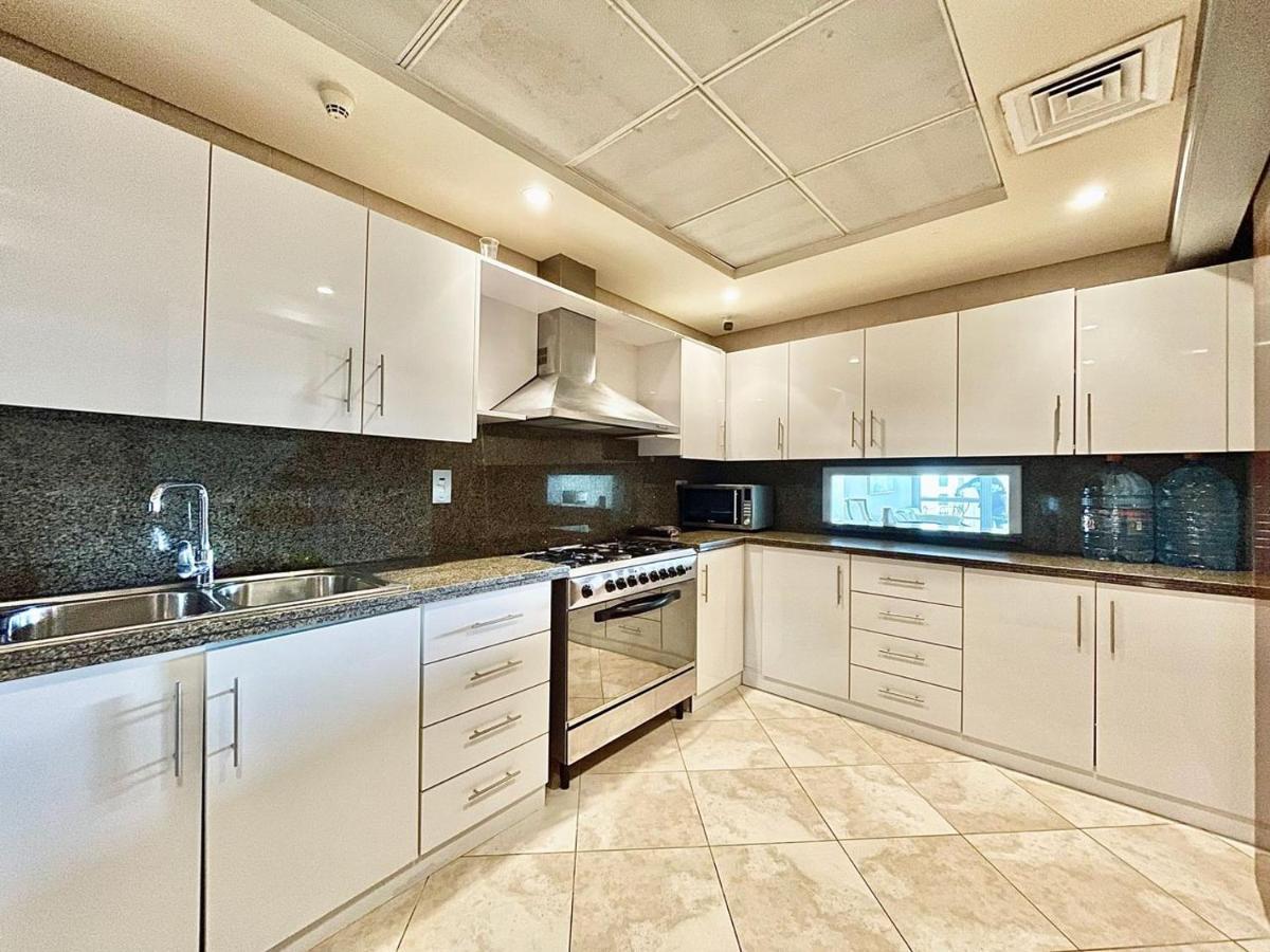 Ar Holiday Home Jbr Dubai Eksteriør billede