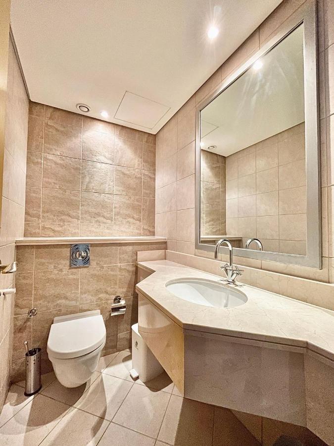 Ar Holiday Home Jbr Dubai Eksteriør billede