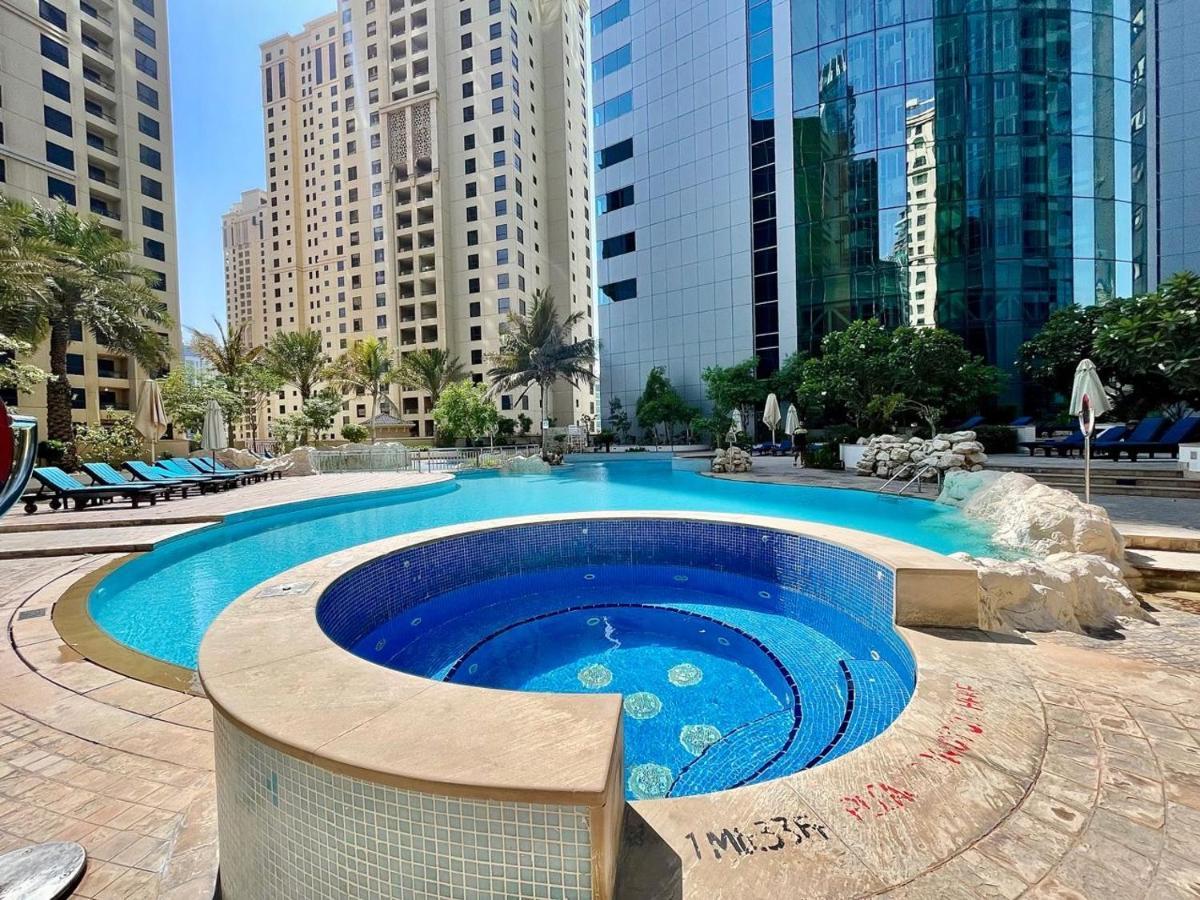 Ar Holiday Home Jbr Dubai Eksteriør billede