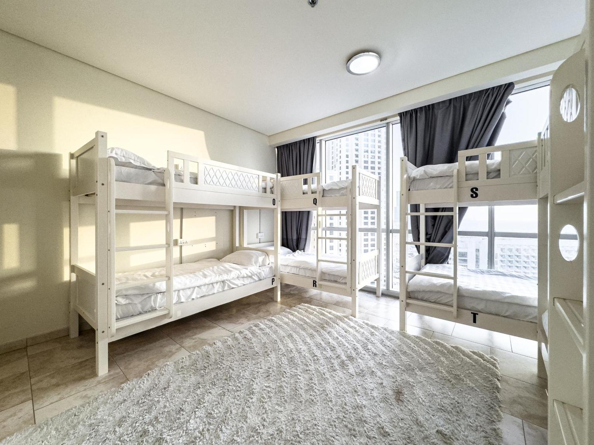 Ar Holiday Home Jbr Dubai Eksteriør billede